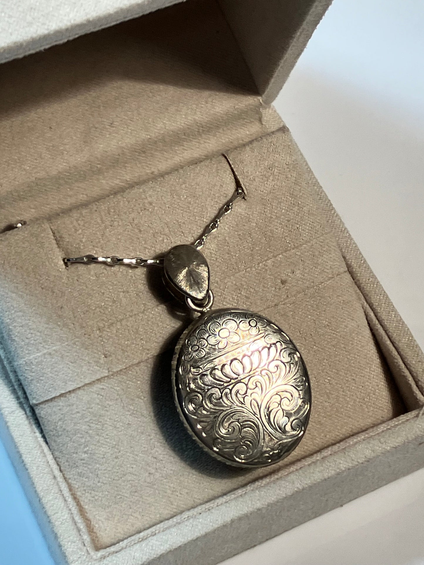 Cabachon colection  turquise    silver pedant